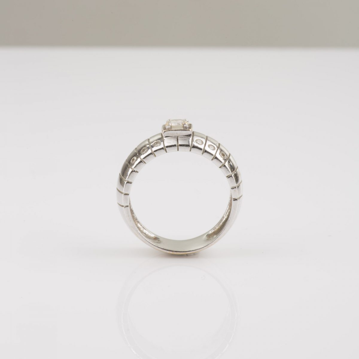 White Gold Diamonds Ring - Image 10