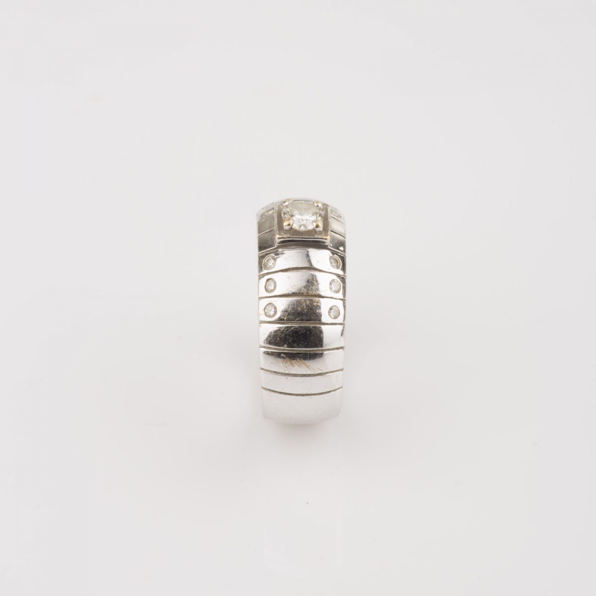 White Gold Diamonds Ring - Image 4