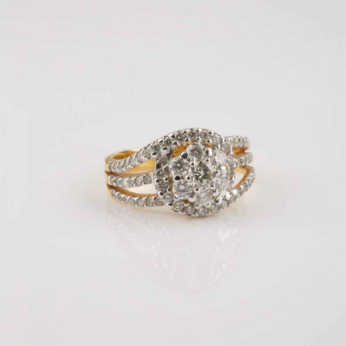 Diamond Cluster Gold Ring - Image 14
