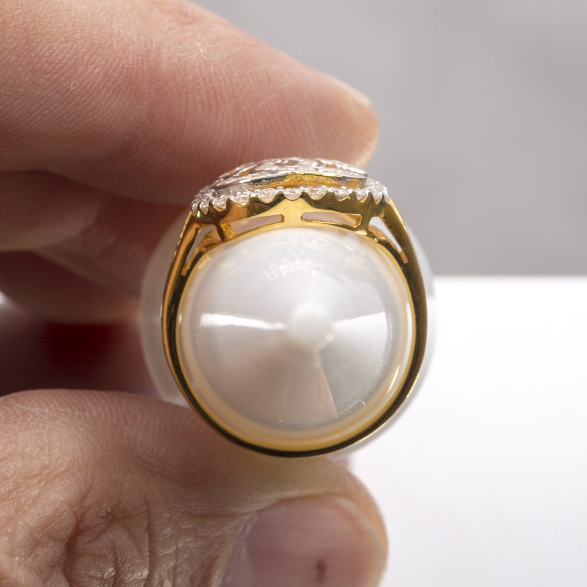 Gold Ring with Diamonds - Image 8