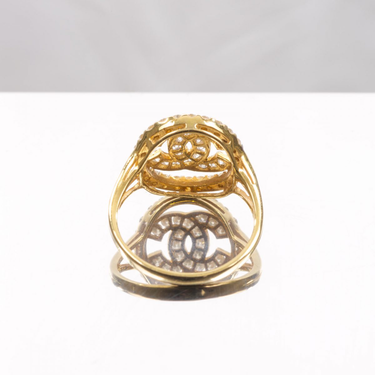 Gold Ring with Diamonds - Image 10