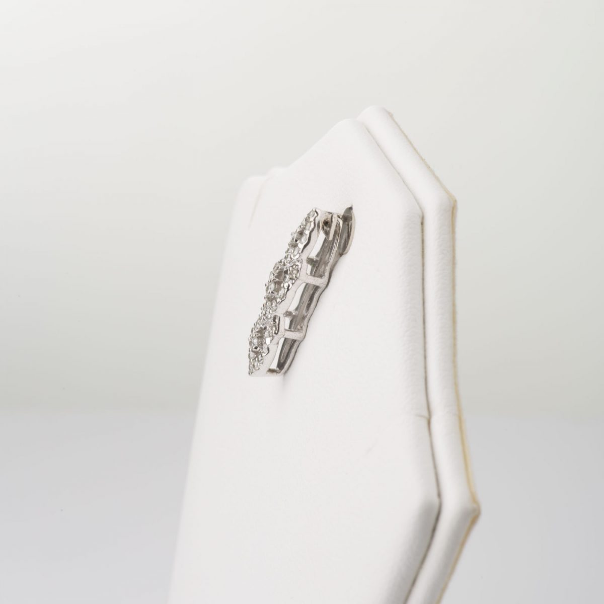 White Gold Pendant - Image 5