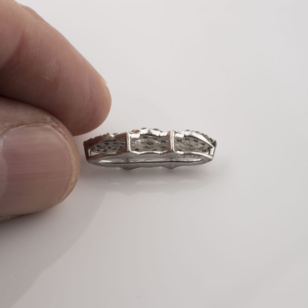 White Gold Pendant - Image 7