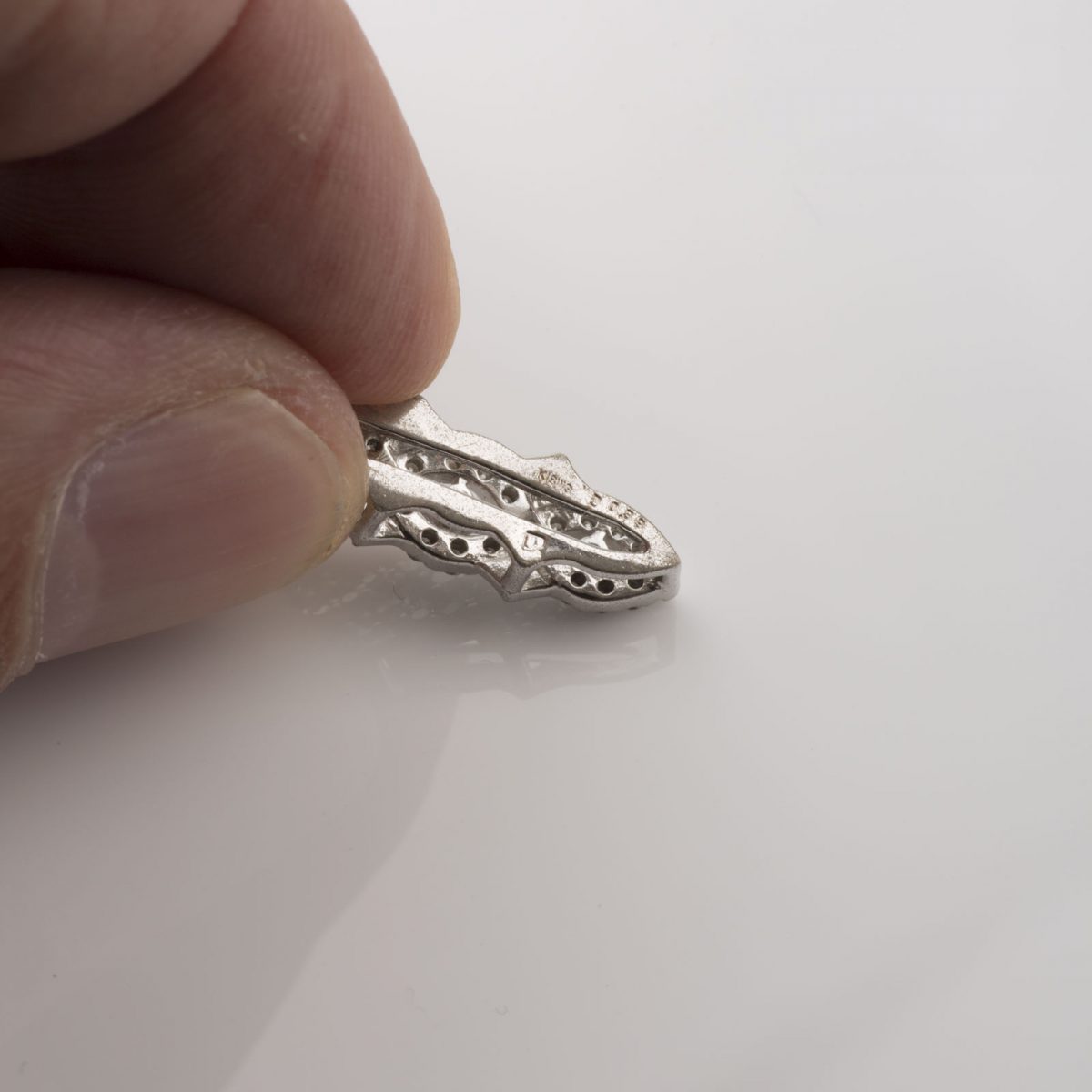 White Gold Pendant - Image 8