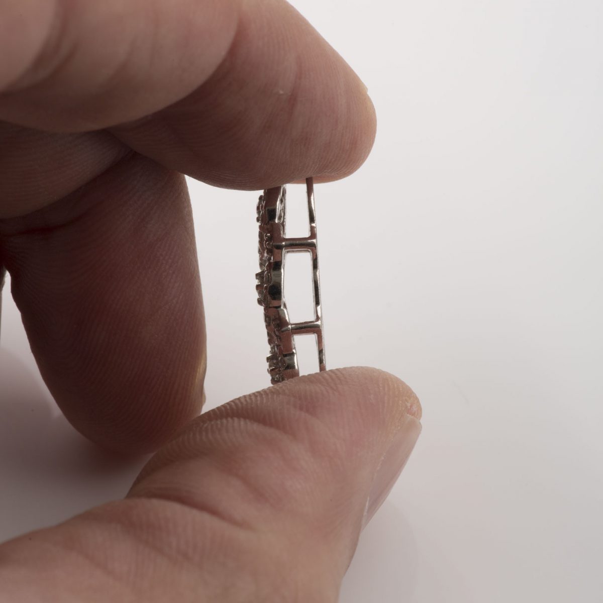 White Gold Pendant - Image 2