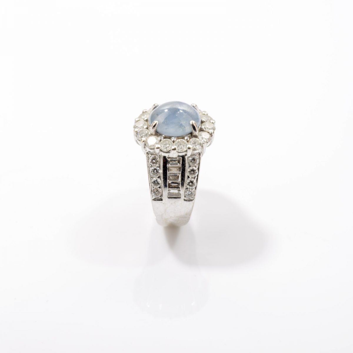 White Gold Diamonds and Sapphire Ring - Image 5