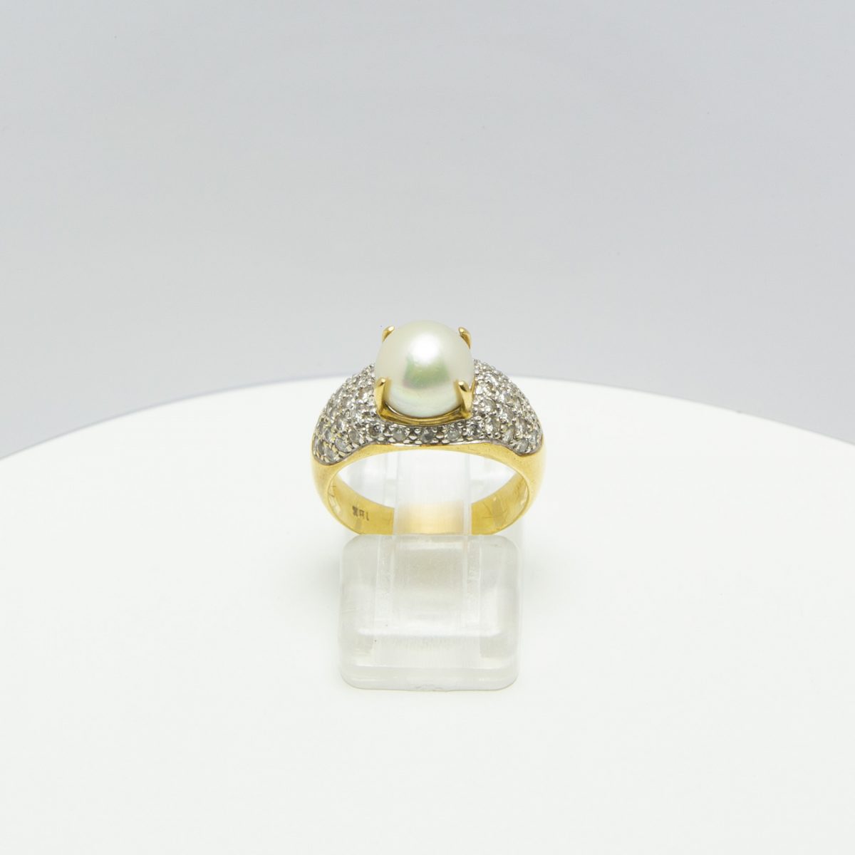 Gold Diamonds Ring with Pearl - Image 8