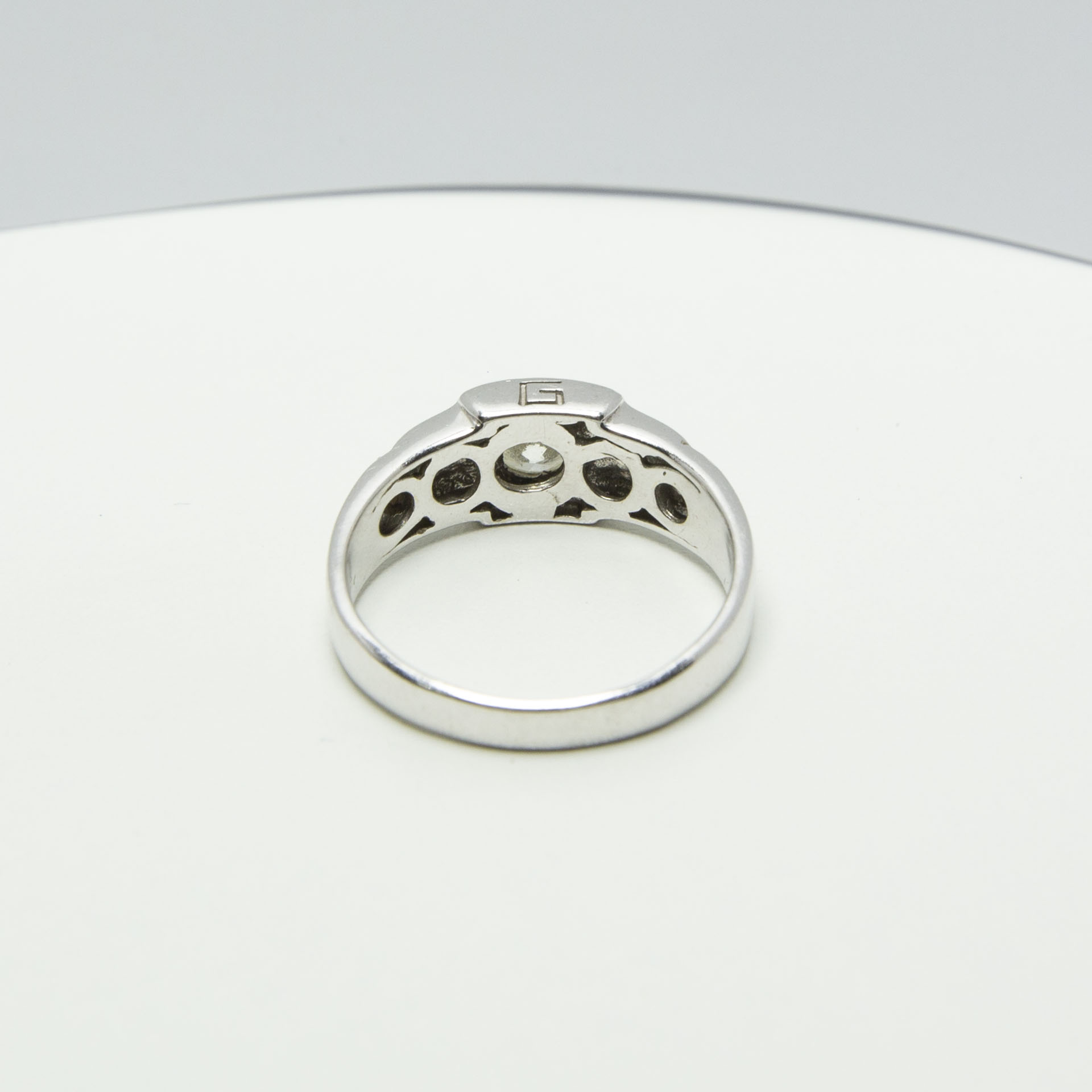 แหวนทองคำขาว 14K ประดับเพชร - Image 10