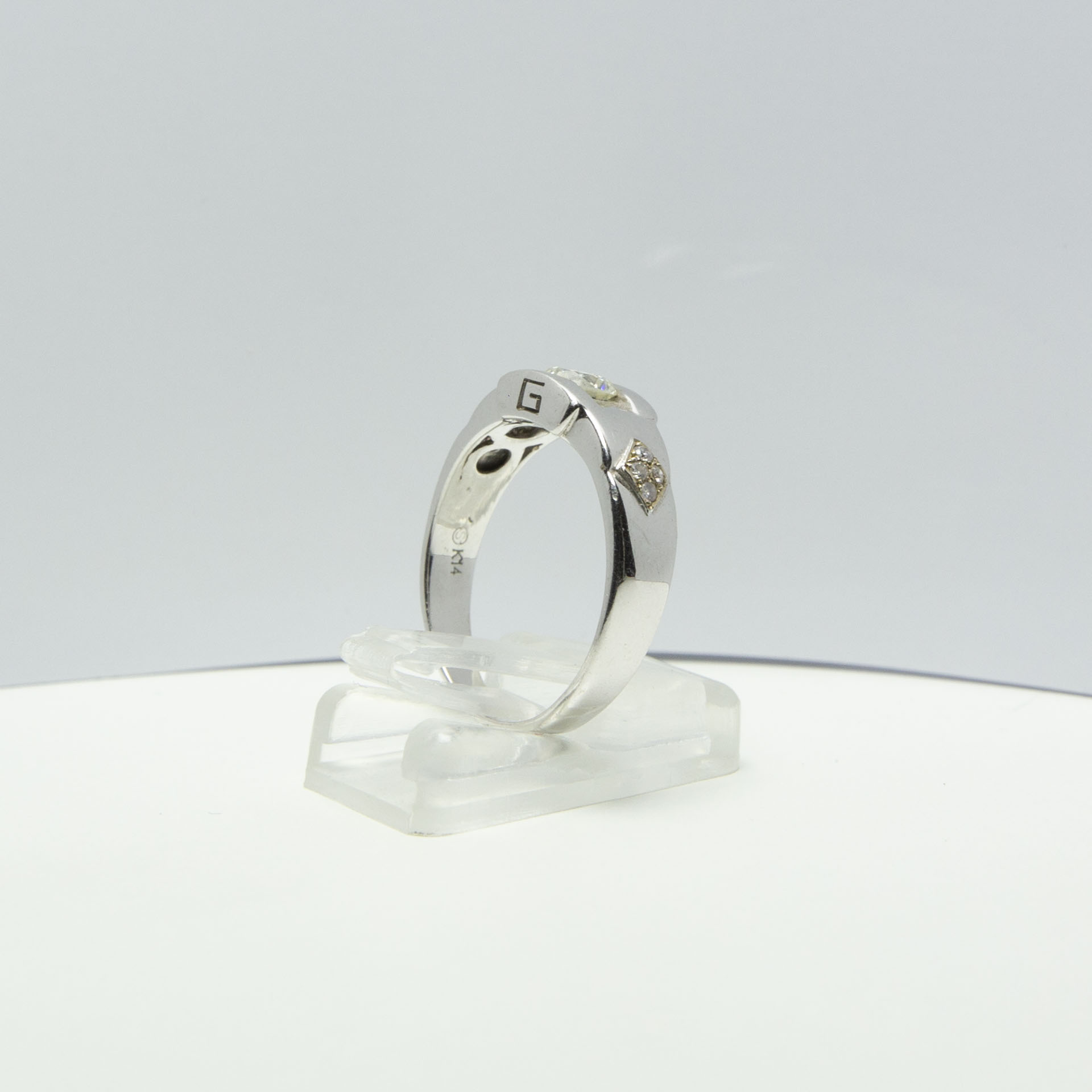 แหวนทองคำขาว 14K ประดับเพชร - Image 6